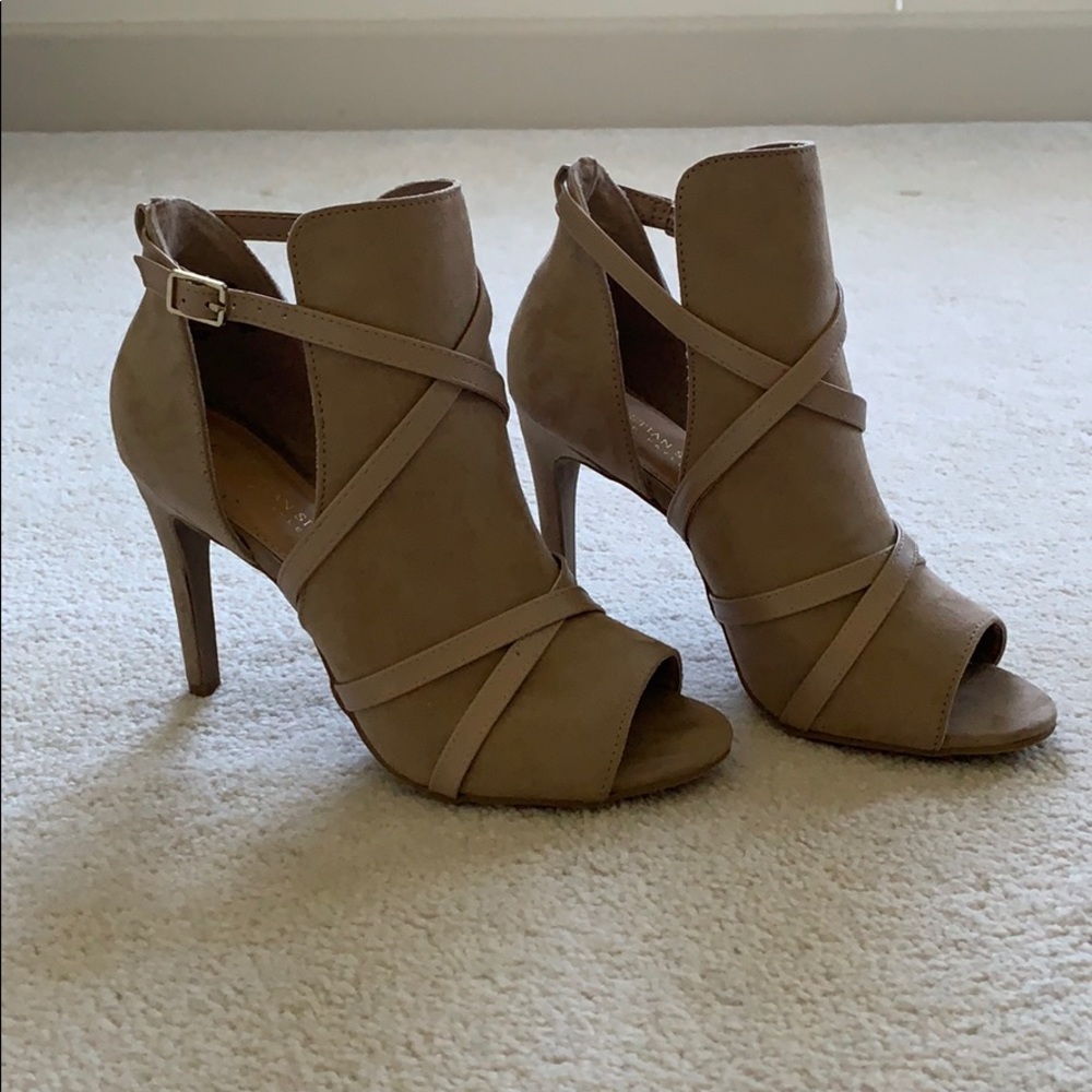 Christian Siriano Open toe bootie heals